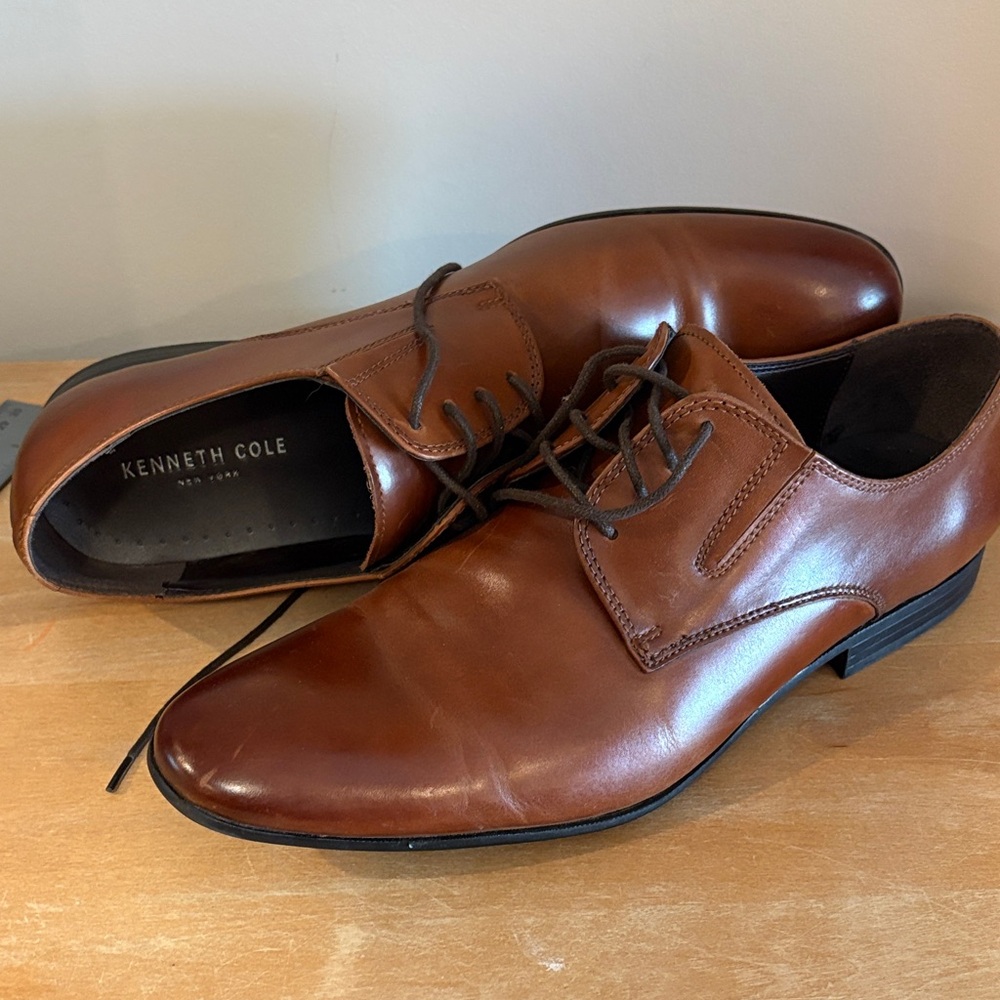 Kenneth Cole Men's Tan Leather Oxfords